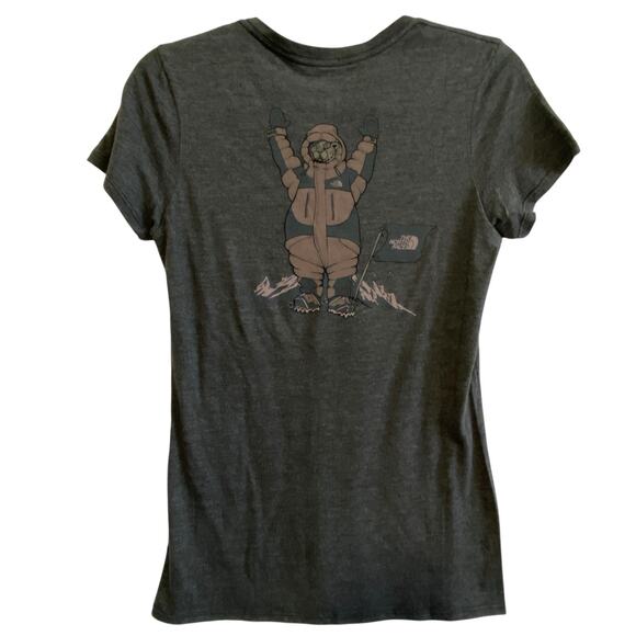 The North Face Gray Short Sleeves T Shirt Bear Size Small New - Picture 2 of 6